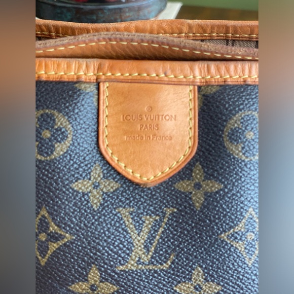 Authentic Monogram Louis Vuitton Delightful Shoulder Bag - Picture 15 of 16